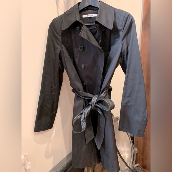 DKNY waterproof classic trench raincoat with belt - Picture 5 of 8